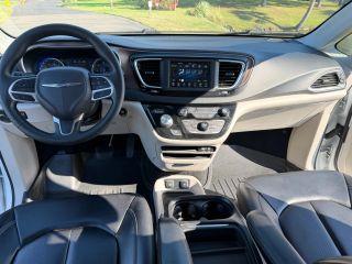 Chrysler Voyager - Thumbnail 16