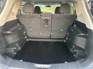 Nissan Rogue - Thumbnail 4