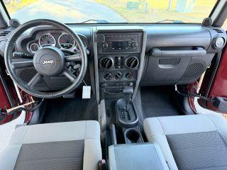 Jeep Wrangler - Thumbnail 16