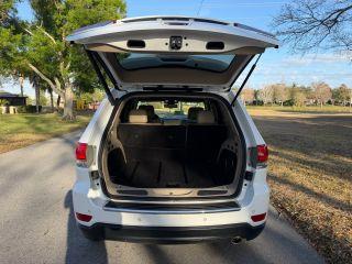 Jeep Grand Cherokee - Thumbnail 2