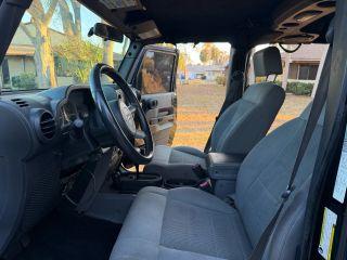 Jeep Wrangler - Thumbnail 19