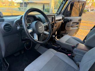 Jeep Wrangler - Thumbnail 18