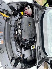 Ford Escape - Thumbnail 5