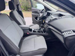 Ford Escape - Thumbnail 16