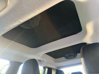 Jeep Renegade - Thumbnail 2