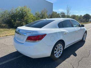 Buick Lacrosse - Thumbnail 13