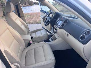 Volkswagen Tiguan - Thumbnail 17