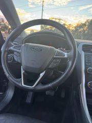 Ford Fusion - Thumbnail 2