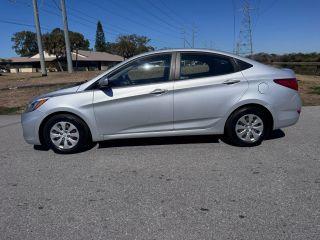 Hyundai Accent - Thumbnail 10