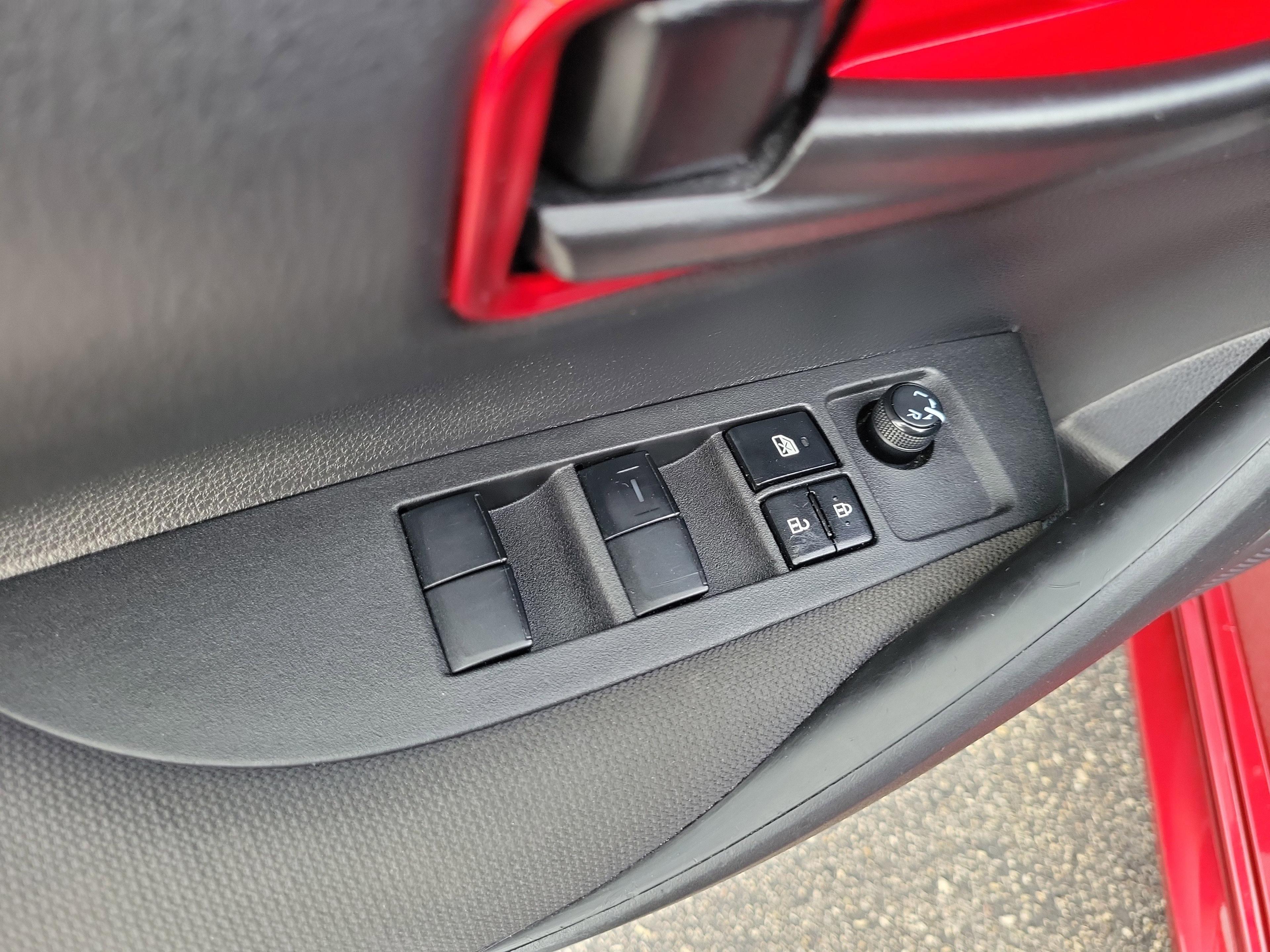 Toyota Corolla Le Fwd - Thumbnail 14