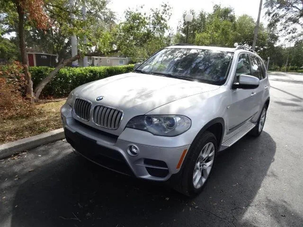 Bmw X5Awd 4Dr Xdrive35I - Thumbnail 4