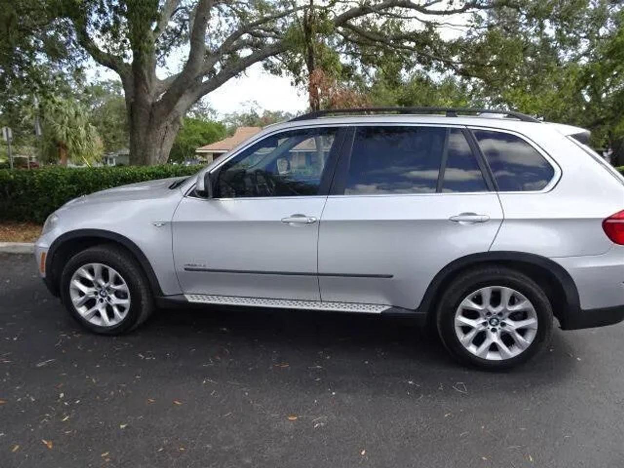 Bmw X5Awd 4Dr Xdrive35I - Thumbnail 14