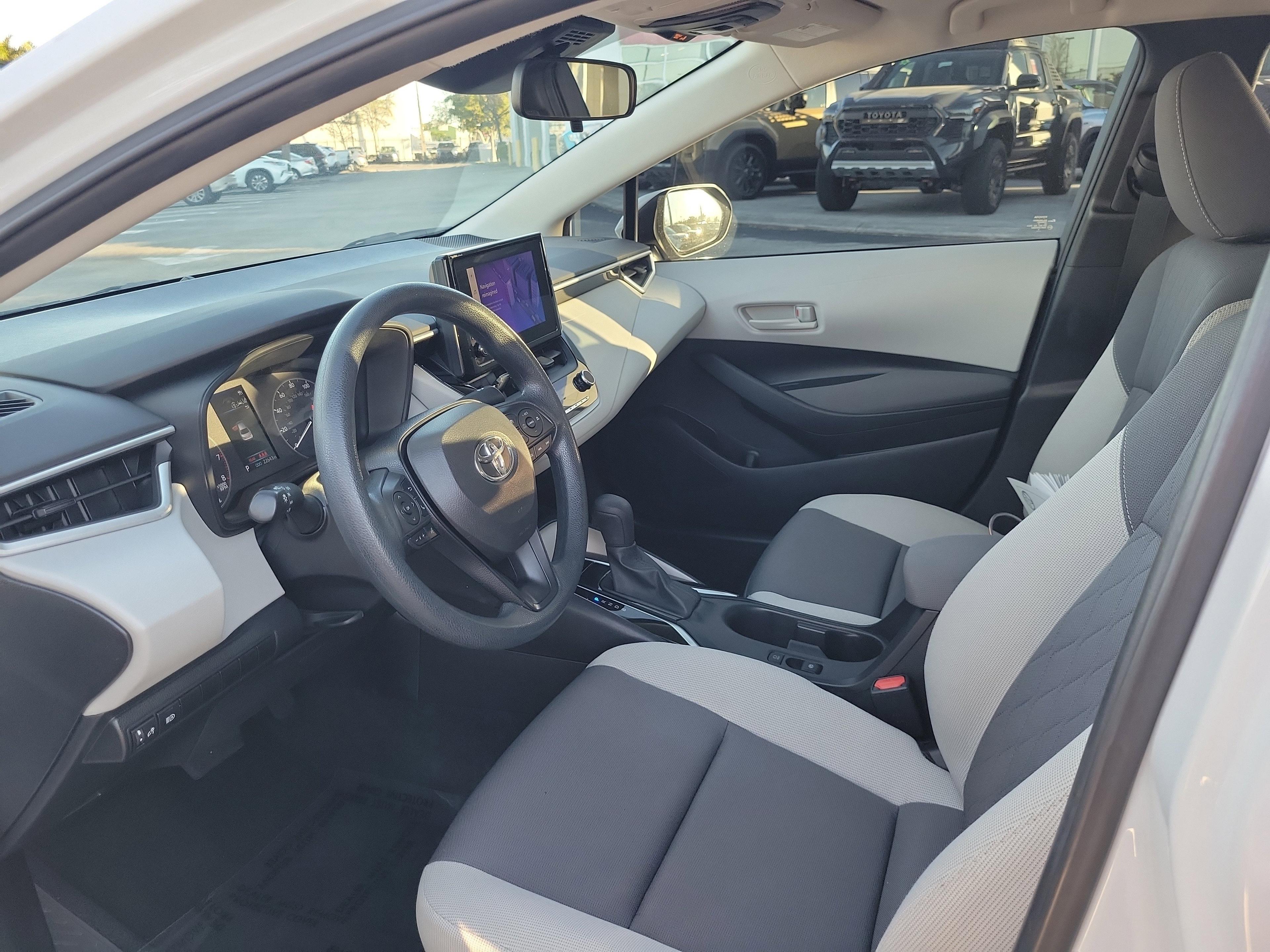 Toyota Corolla Le Fwd - Thumbnail 13