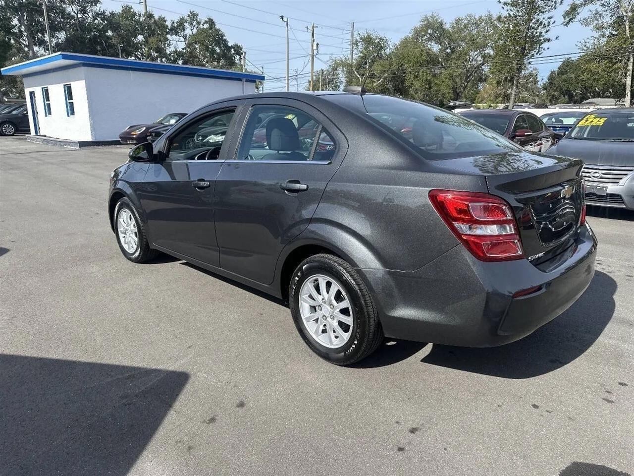 Chevrolet Sonic4Dr Sdn Auto Lt - Thumbnail 6