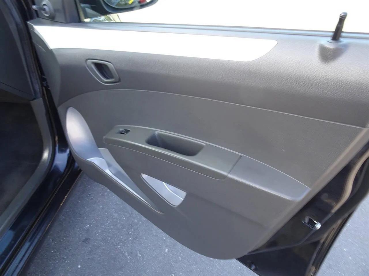 Chevrolet Spark5Dr Hb Cvt Ls - Thumbnail 12