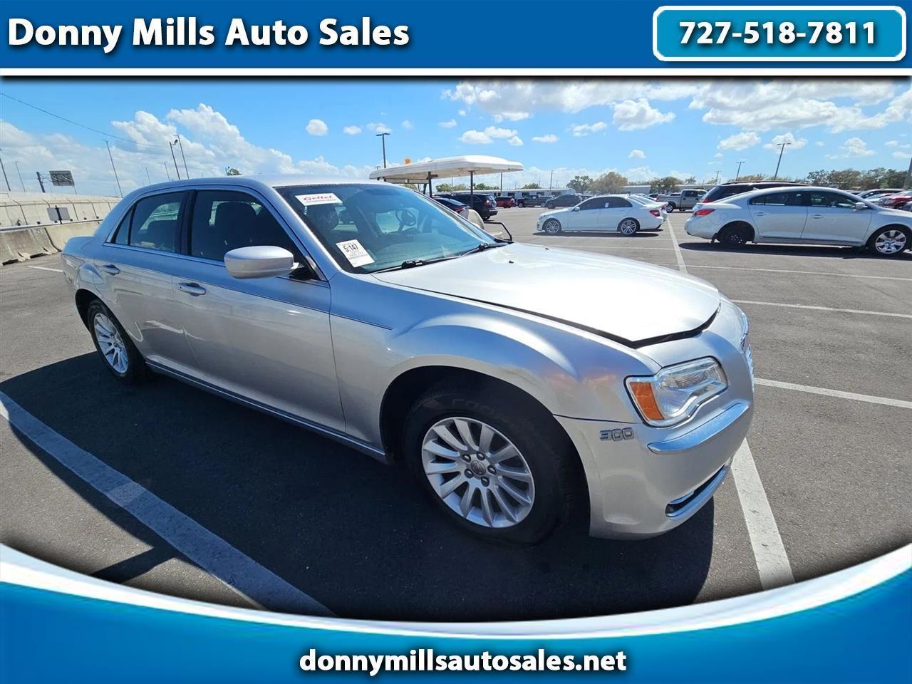 Chrysler 3004Dr Sdn V6 Rwd - View 1