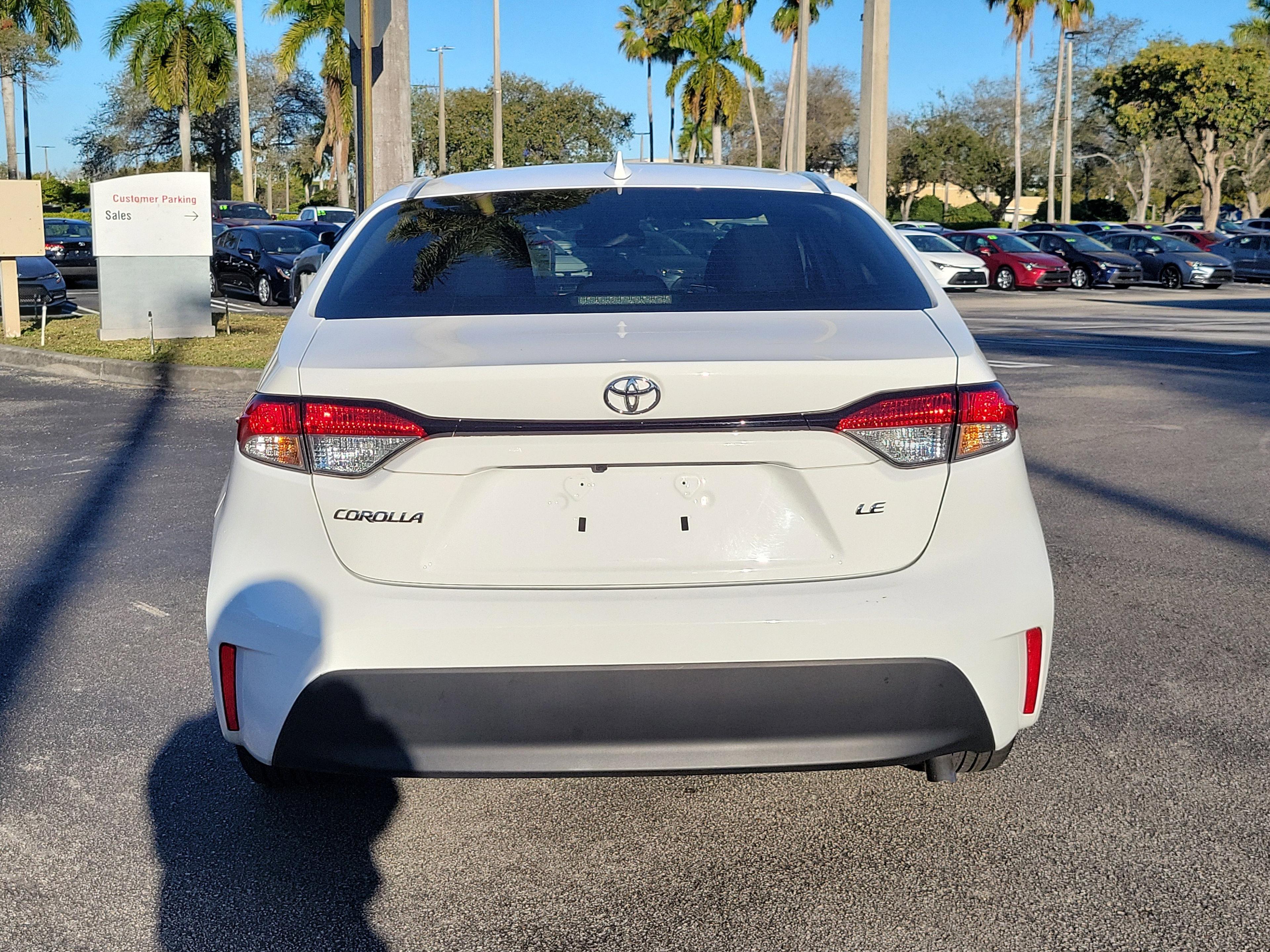 Toyota Corolla Le Fwd - Thumbnail 7