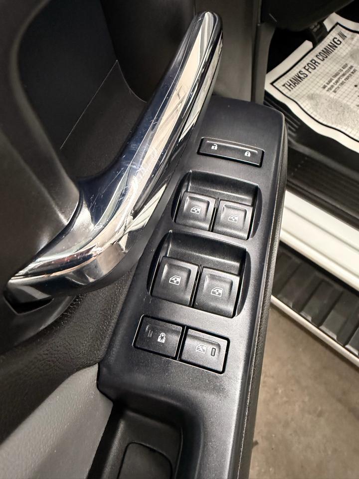 Chevrolet Silverado 1500Work Truck Double Cab 2Wd - Thumbnail 14