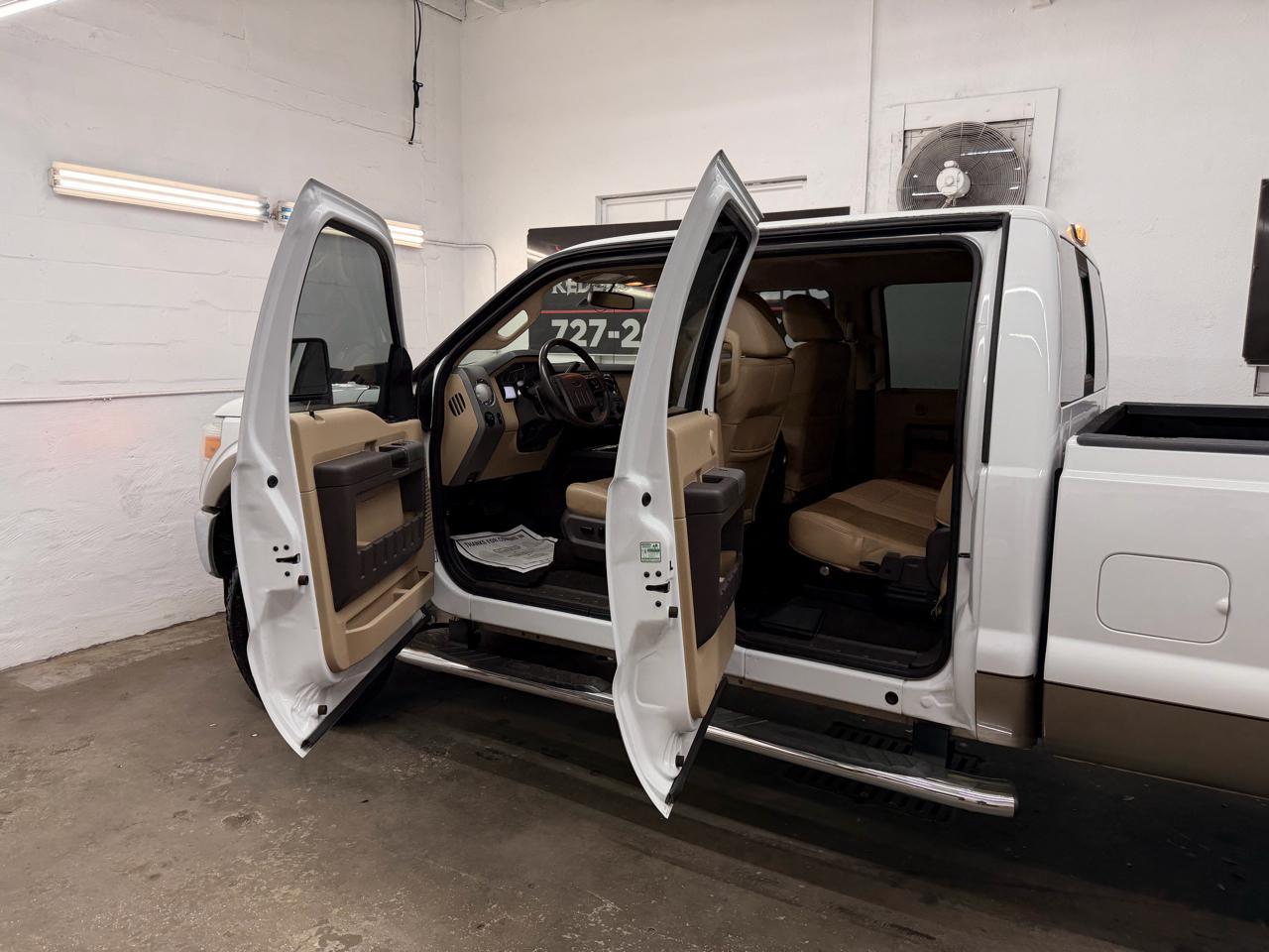 Ford F-350 Sdlariat Crew Cab 4Wd - Thumbnail 12