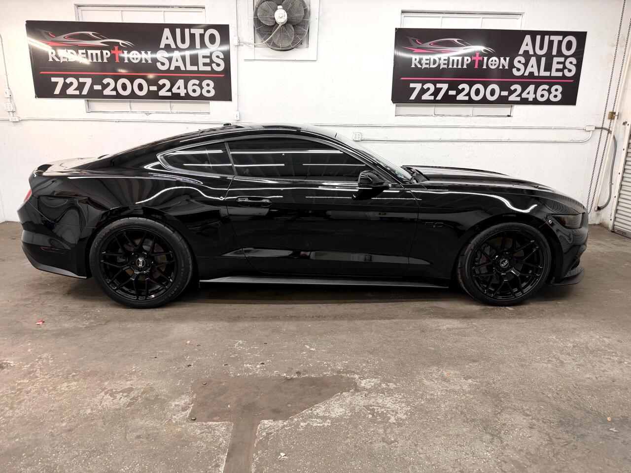 Ford Mustanggt Coupe - Thumbnail 3