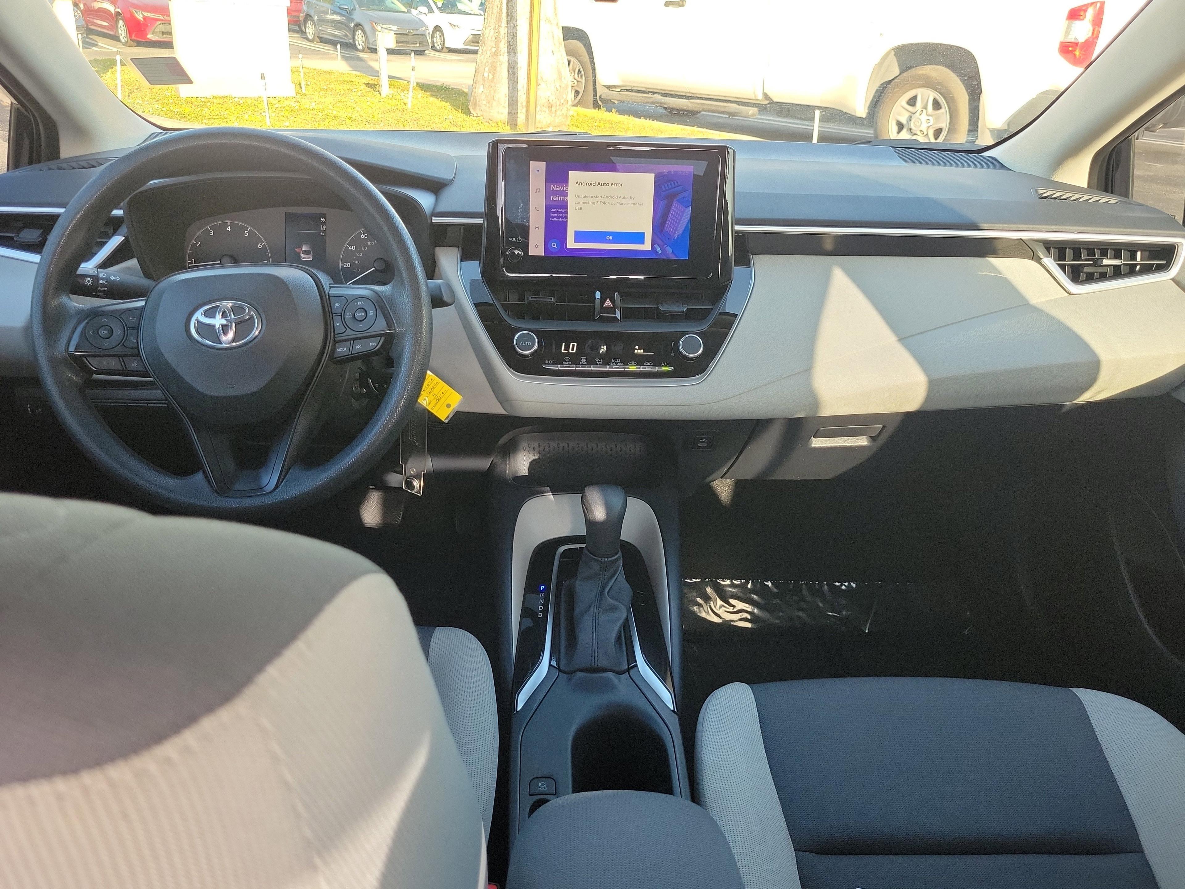 Toyota Corolla Le Fwd - Thumbnail 11