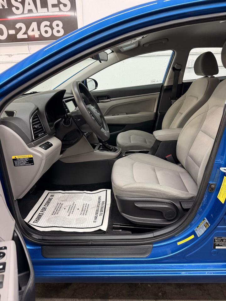 Hyundai Elantravalue Edition 6A - Thumbnail 16