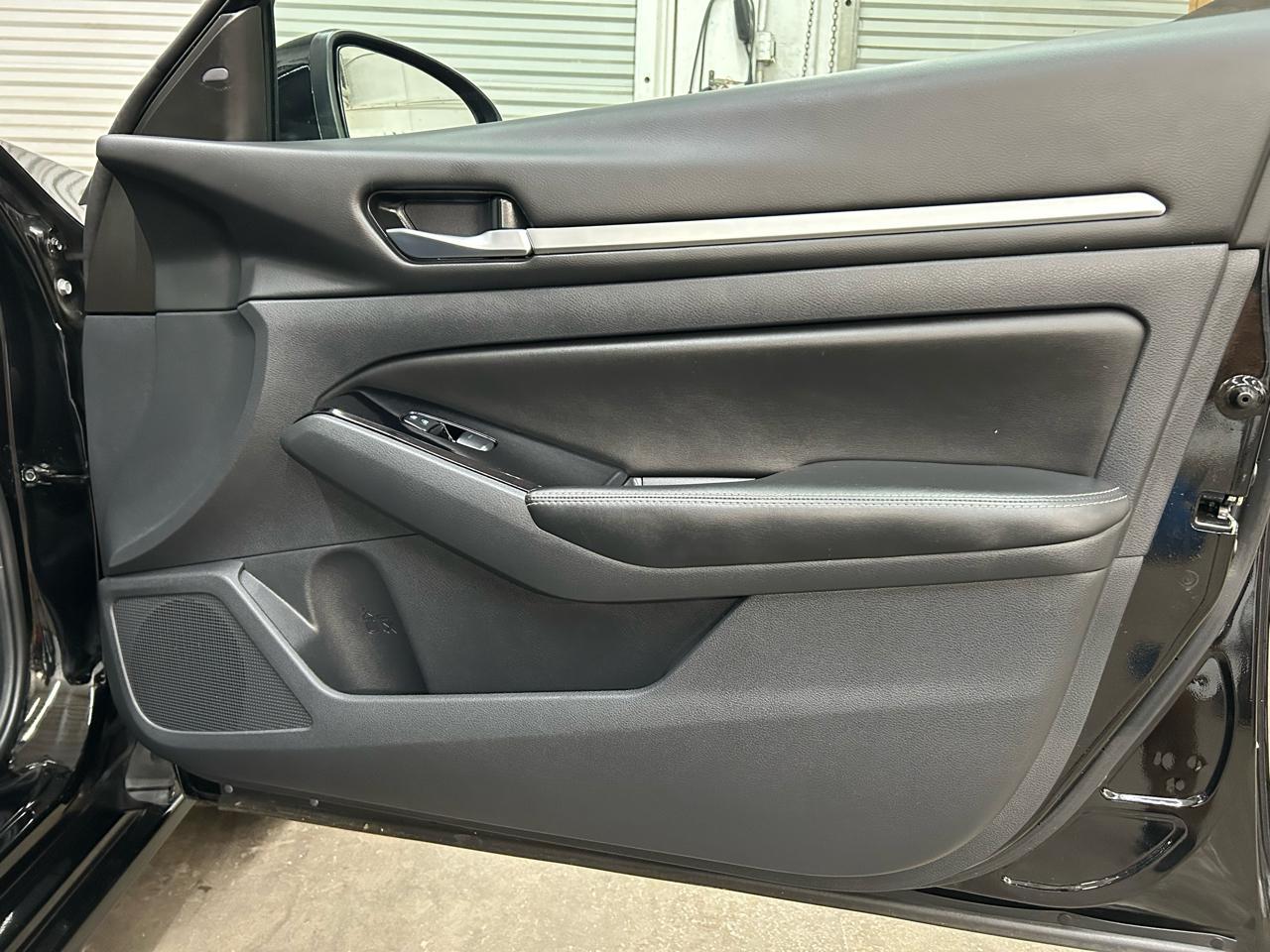 Nissan Altima2.5 Sv - Thumbnail 16