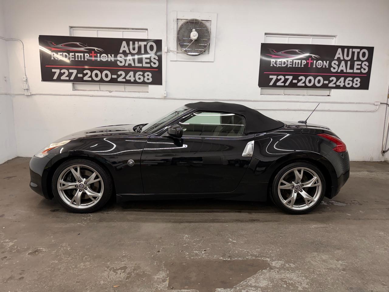 Nissan Z370Z Touring Roadster - Thumbnail 2