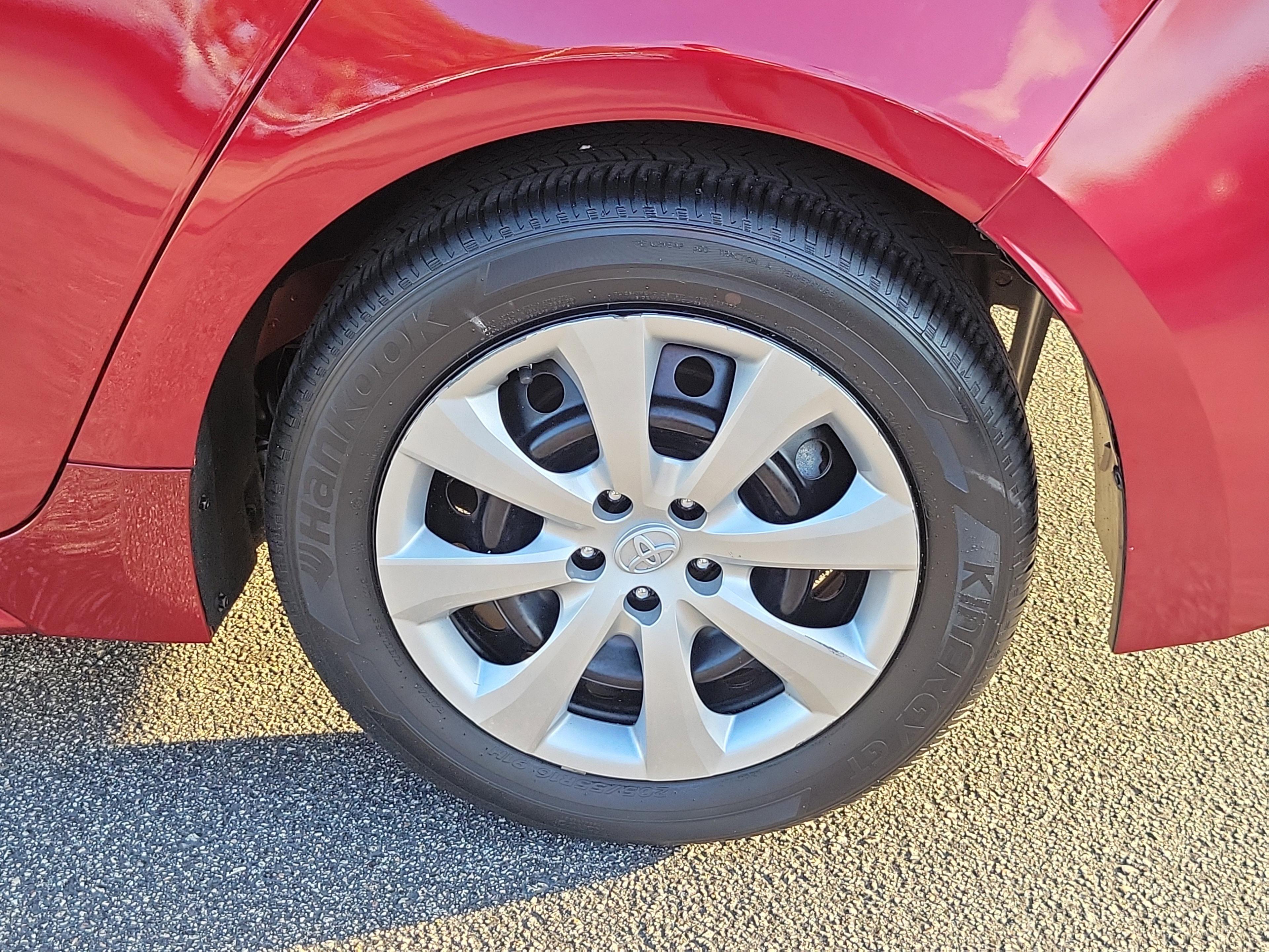 Toyota Corolla Le Fwd - Thumbnail 8