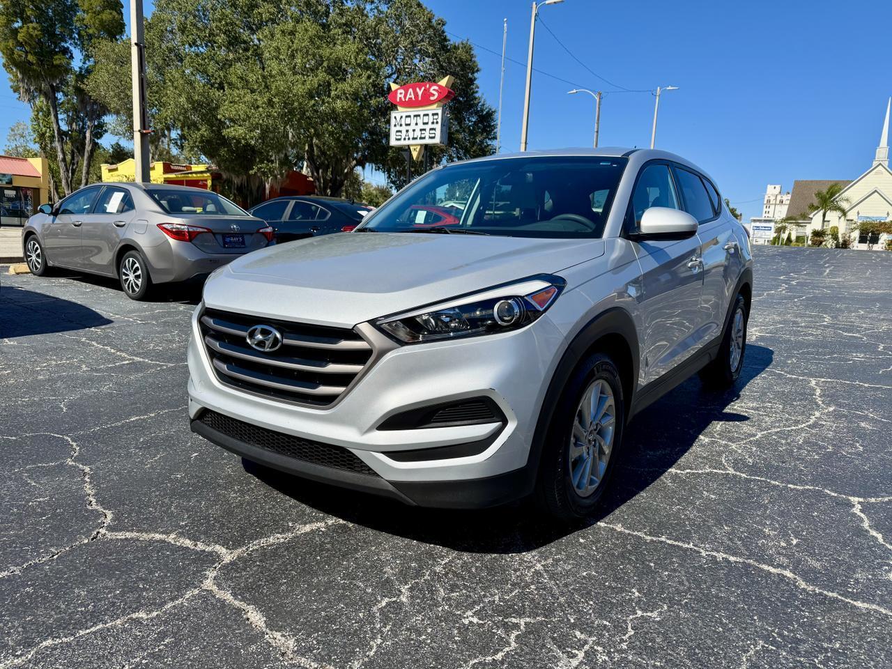 Hyundai Tucson - View 1