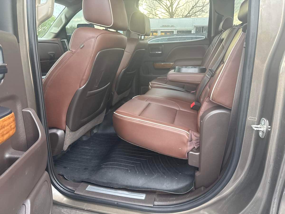 Chevrolet Silverado 3500Hd High Country - Thumbnail 10