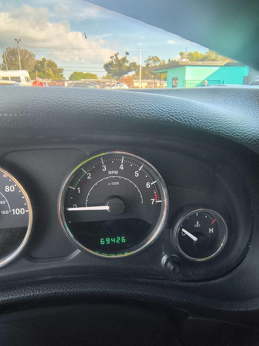 Jeep Wrangler Sport - Thumbnail 19