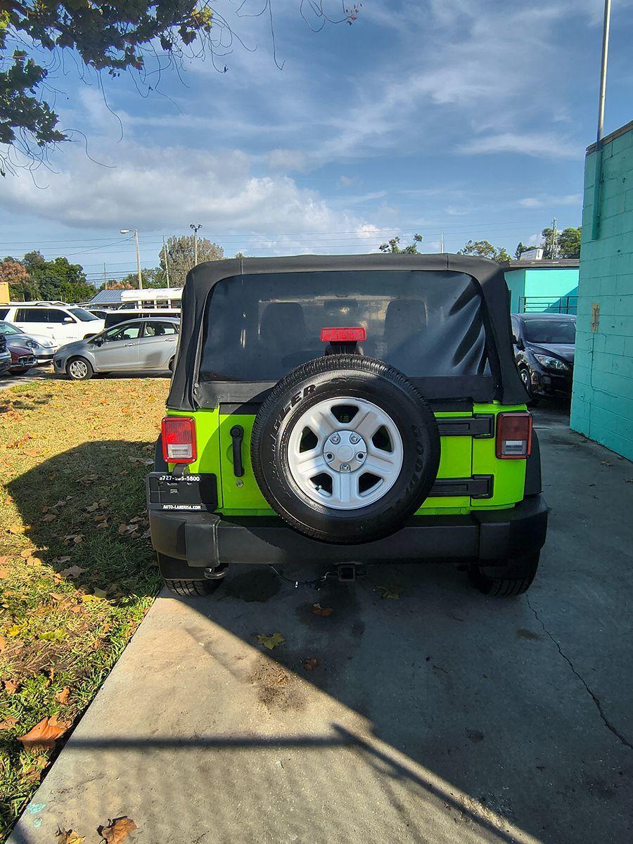 Jeep Wrangler Sport - Thumbnail 15