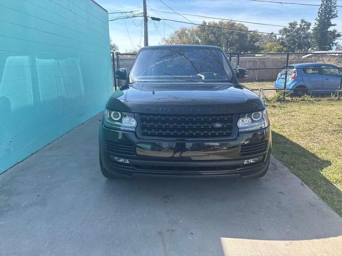 Land Rover Range Rover Supercharged - Thumbnail 4