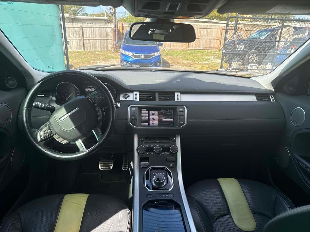 Land Rover Range Rover Evoque Dynamic Premium - Thumbnail 12