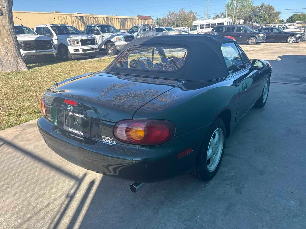 Mazda Mx-5 Miata Touring - Thumbnail 4