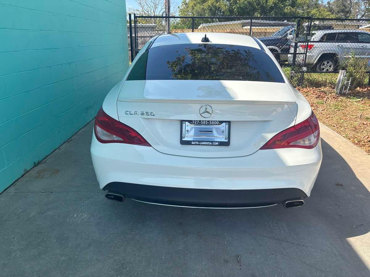 Mercedes-Benz Cla 250 Coupe - Thumbnail 6