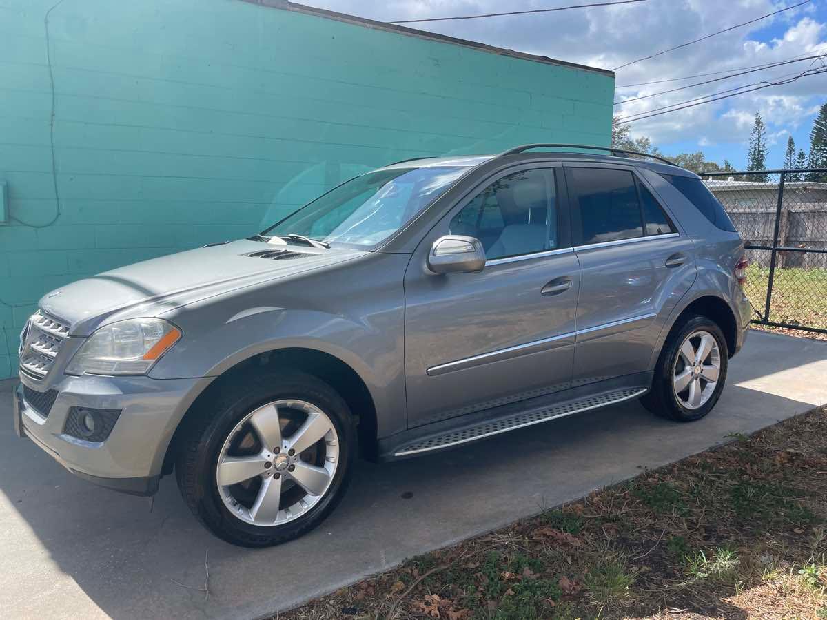 Mercedes-Benz Ml 350 Rwd Suv - Thumbnail 3