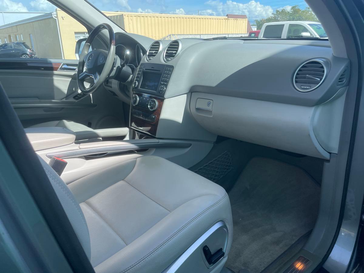 Mercedes-Benz Ml 350 Rwd Suv - Thumbnail 15