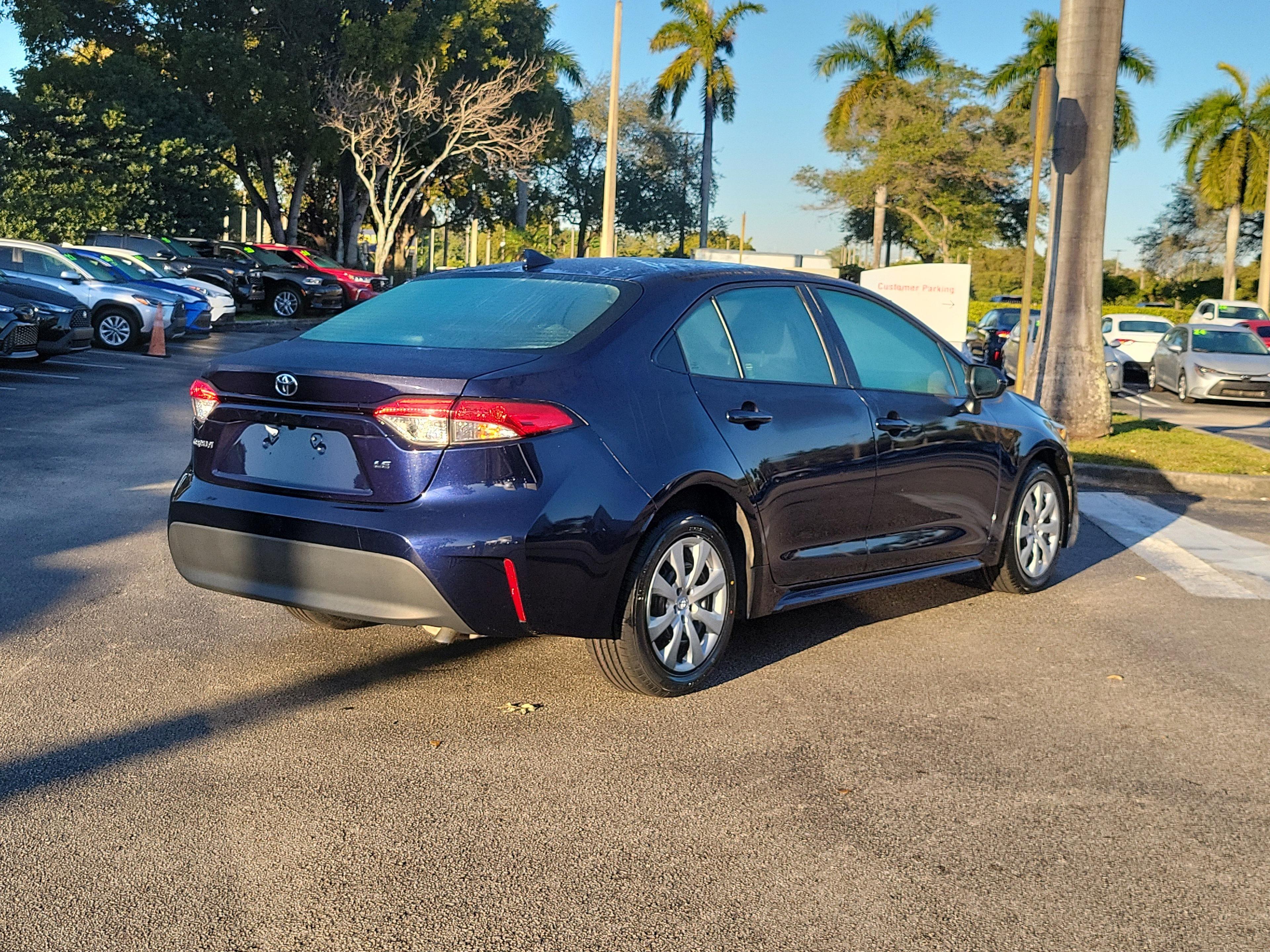 Toyota Corolla Le Fwd - Thumbnail 6