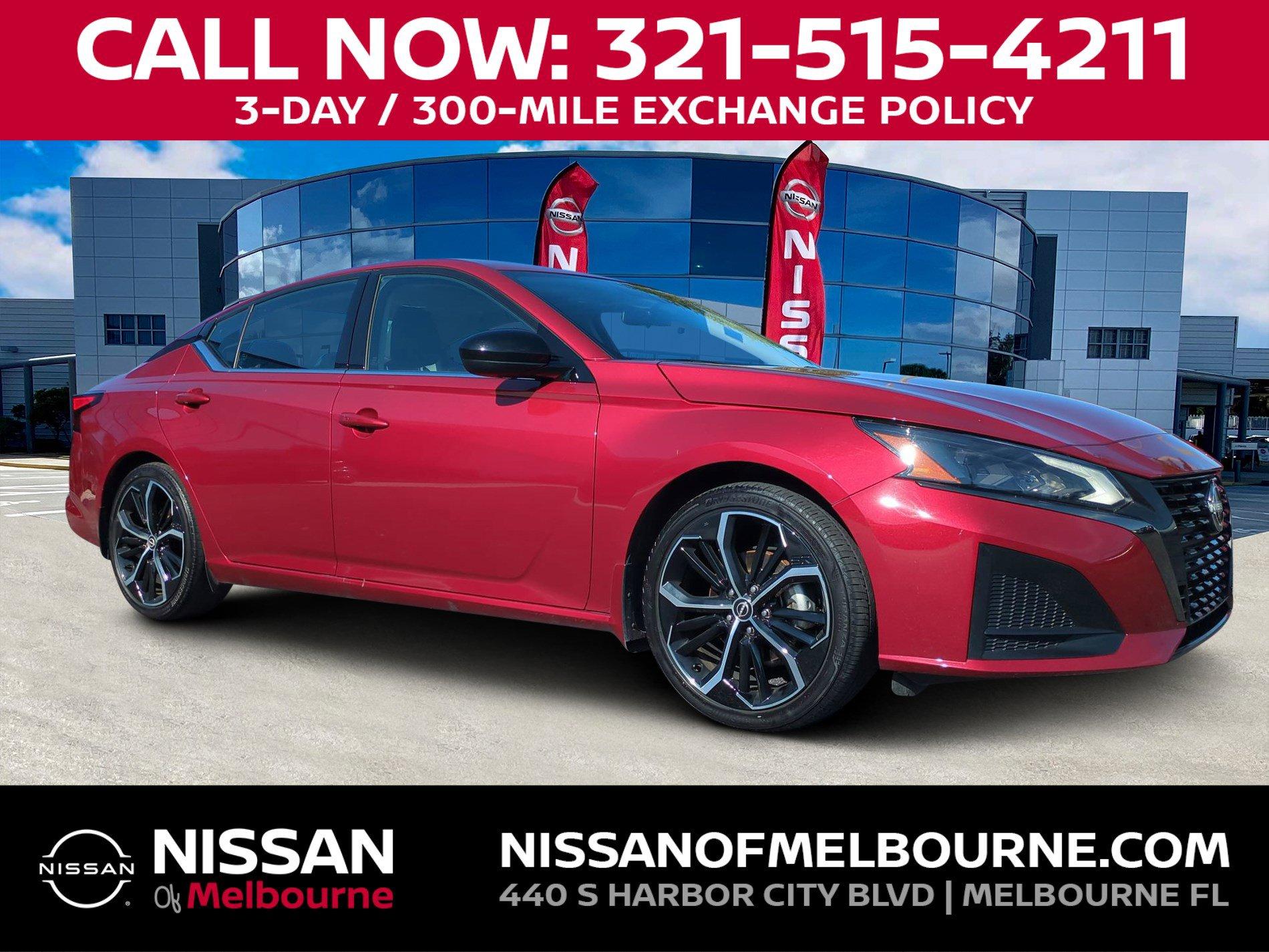 Nissan Altima - View 1