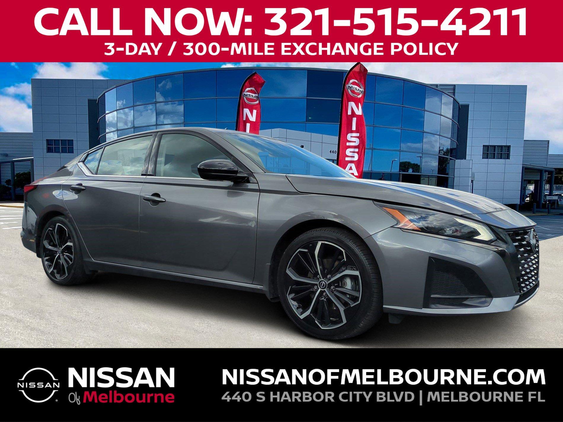 Nissan Altima - View 1