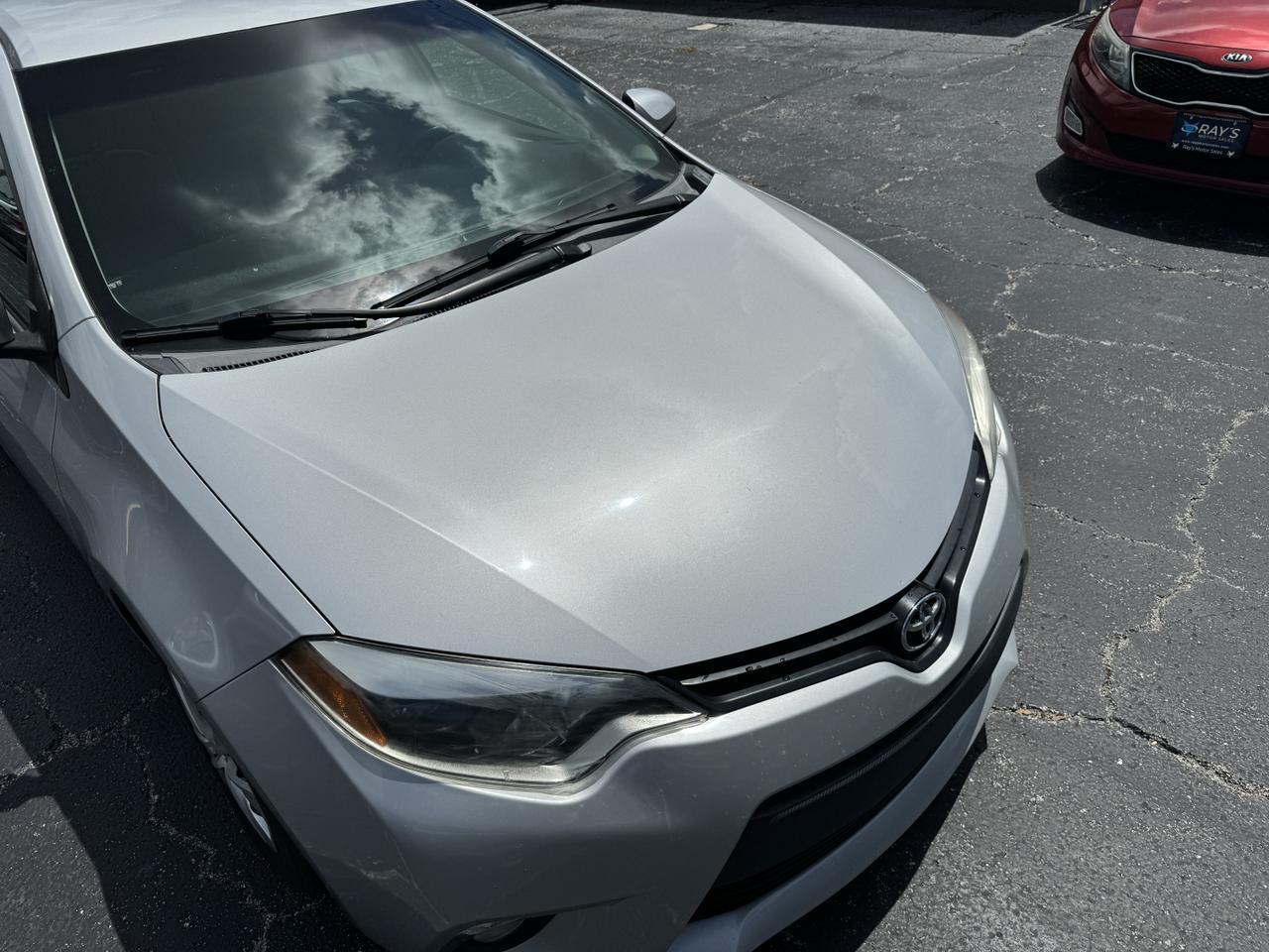 Toyota Corolla - Thumbnail 3