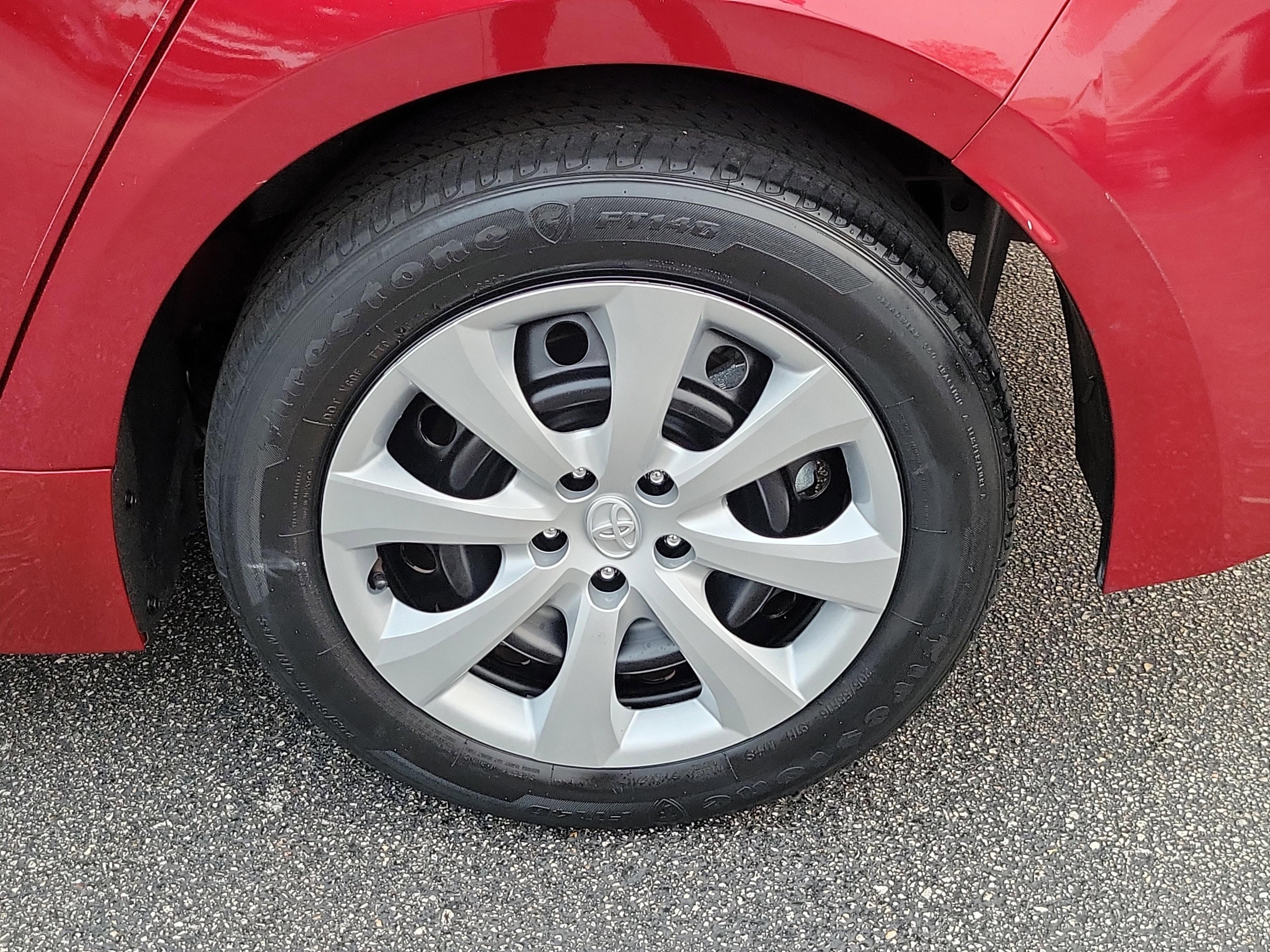 Toyota Corolla Le Fwd - Thumbnail 8