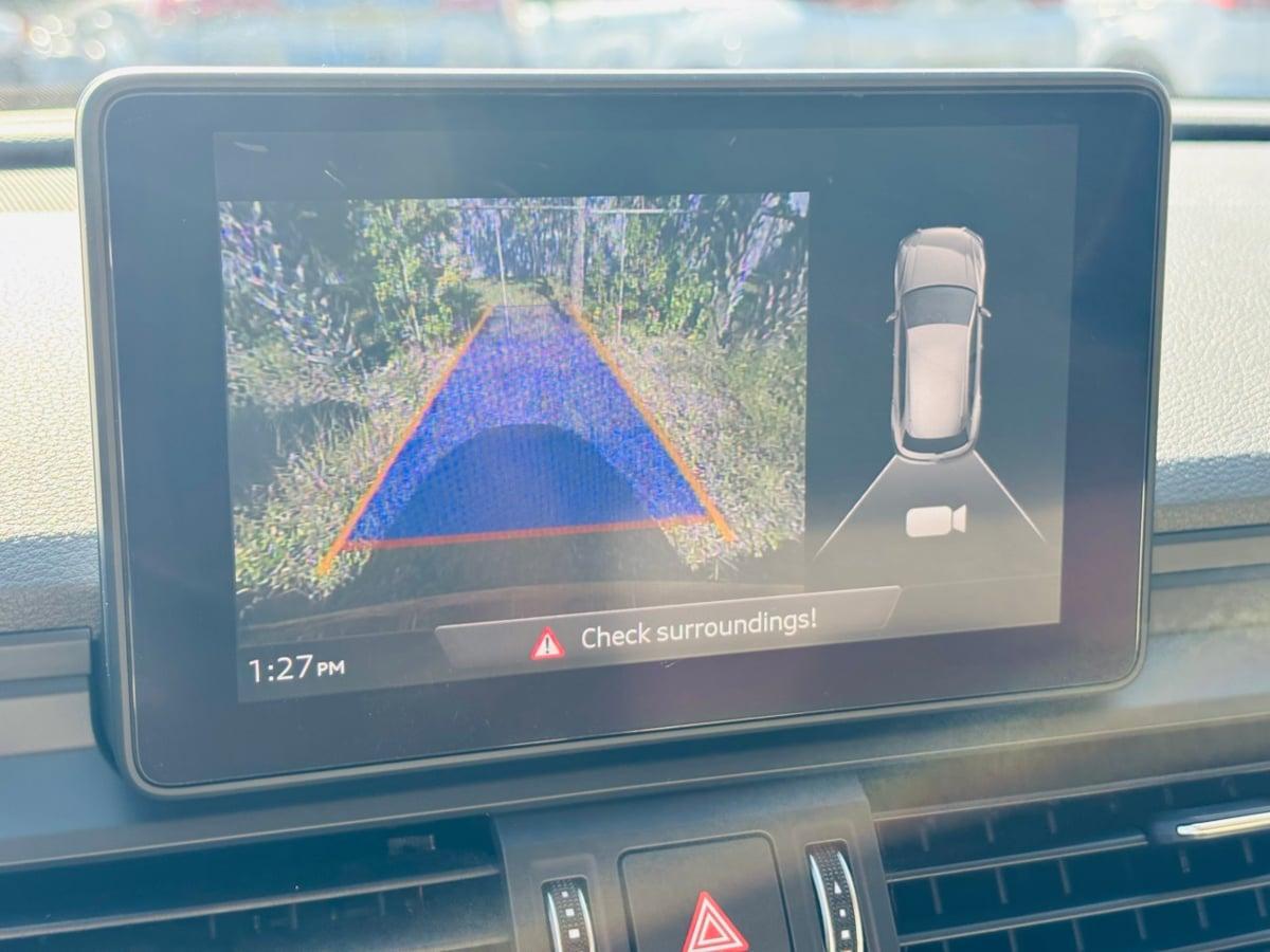 Audi Q5 Premium - View 1