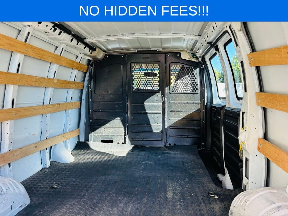 Chevrolet Express Cargo Van - Thumbnail 16