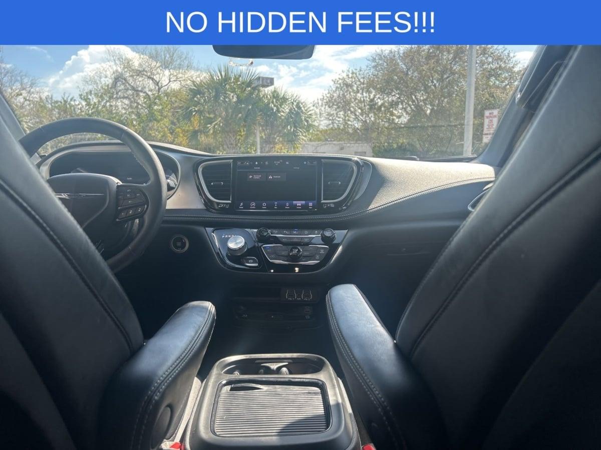 Chrysler Pacifica Touring L - Thumbnail 20