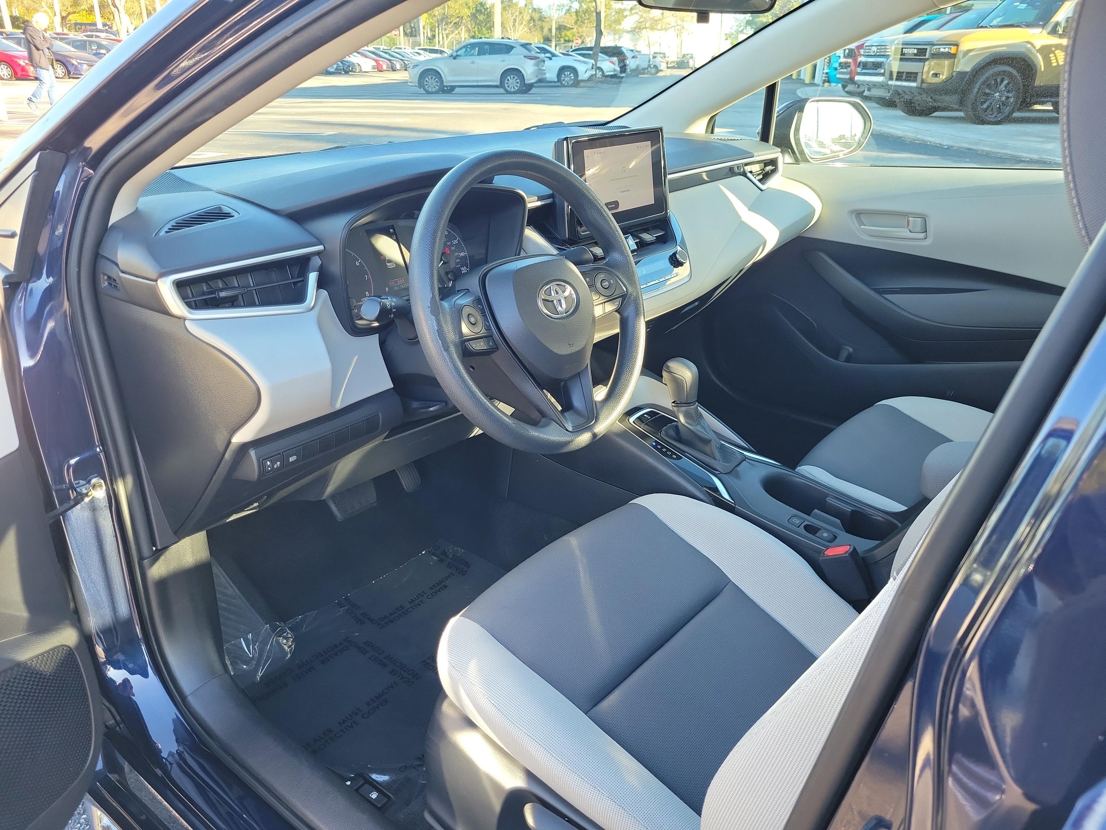 Toyota Corolla Le Fwd - Thumbnail 13