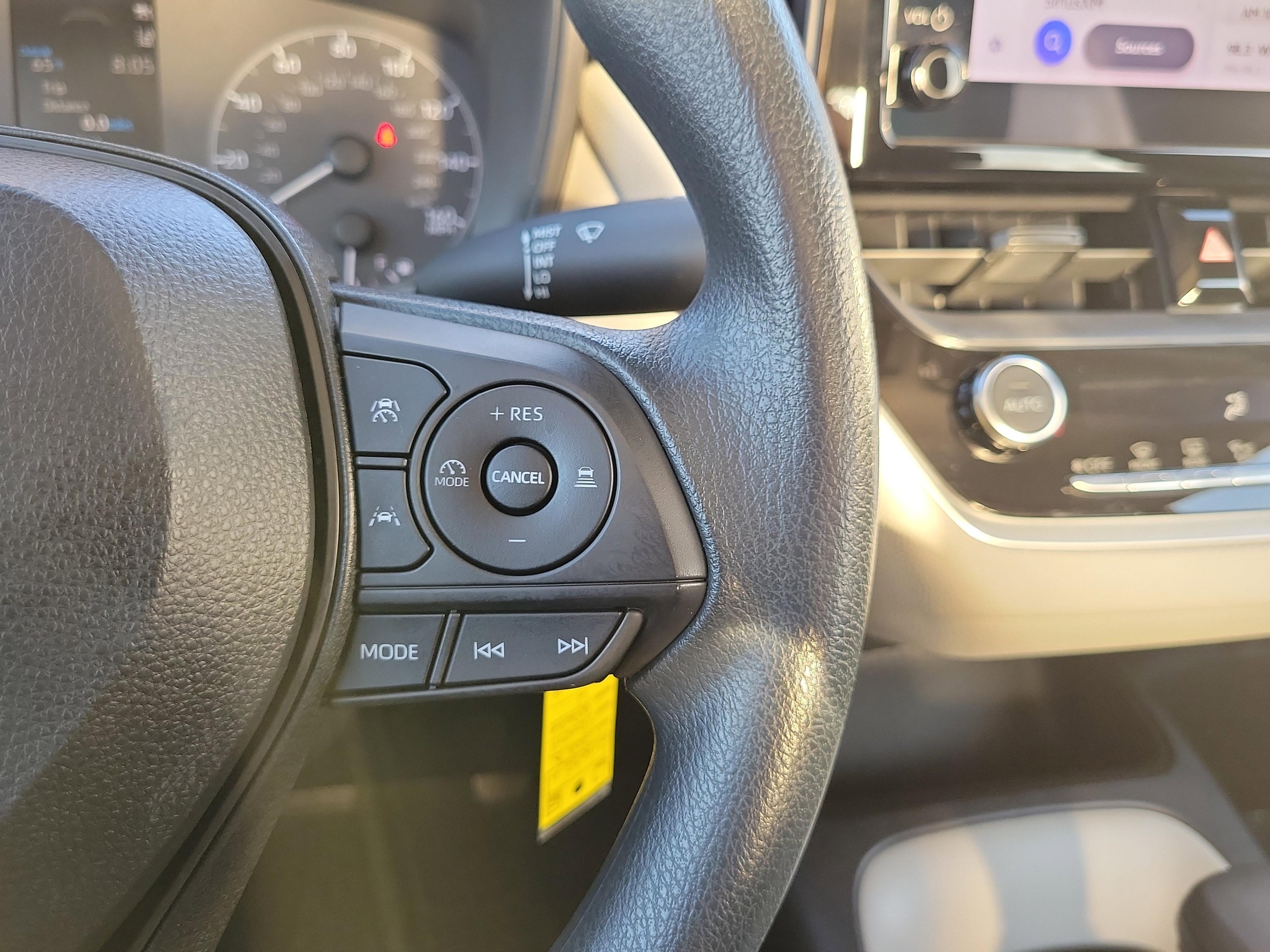 Toyota Corolla Le Fwd - Thumbnail 18