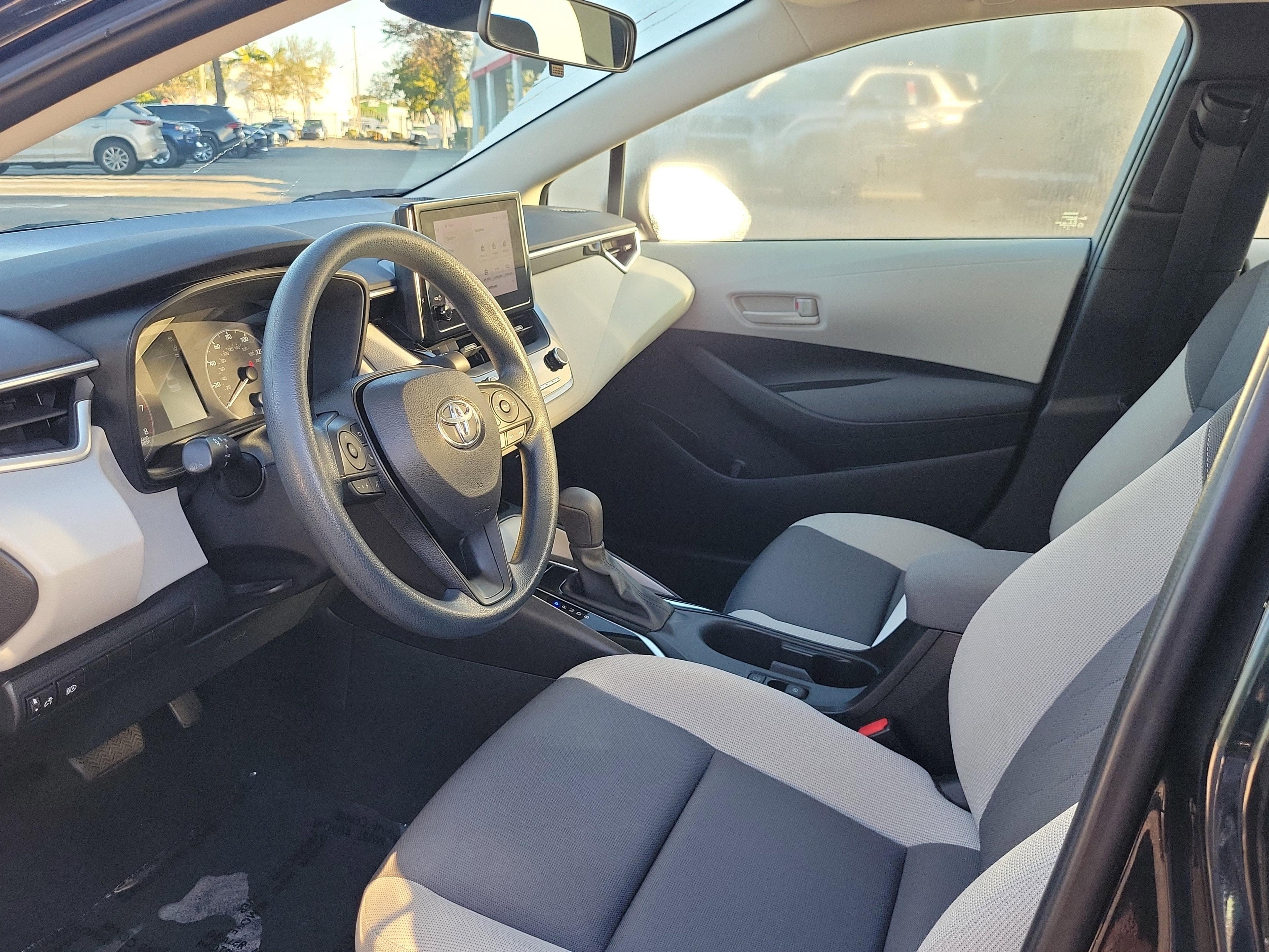 Toyota Corolla Le Fwd - Thumbnail 13